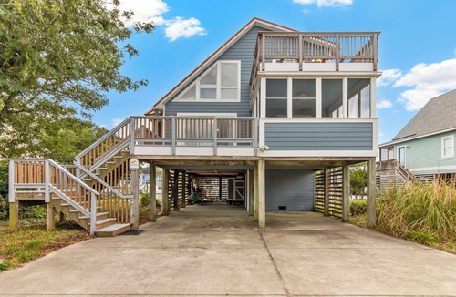 Colington Harbour House | 5525 Westwind * Waterfront