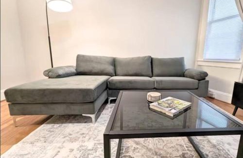 Orange House | 556d Cozy 3 Bedrooms Spacious Comfort