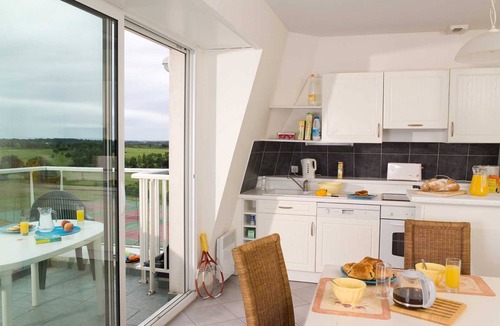 L'Aiguillon-sur-Vie Apartment | 56 m² Apartment ∙ 1 bedroom ∙ 6 guests