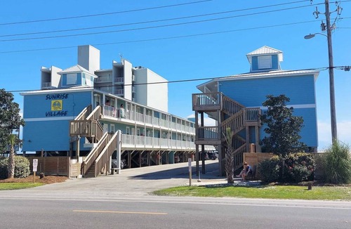 Gulf Shores Condo | 56 m² Condo ∙ 2 bedrooms ∙ 6 guests