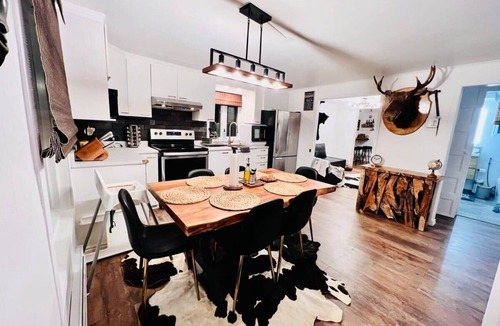 Saint-Leon-de-Standon Apartment | 564A | Le Refuge Spa Riviere
