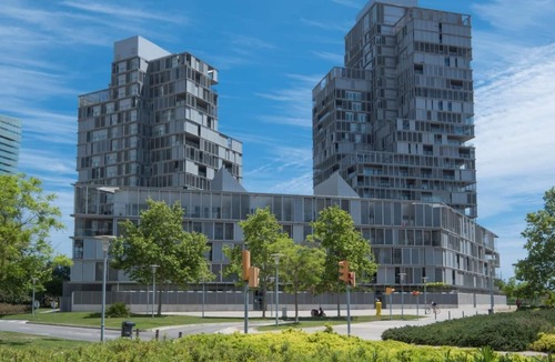 Diagonal Mar i el Front Maritim del Poblenou Apartment | 569 - Beach Apartment w/Pool V