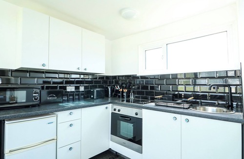 Chapel Saint Leonards Cottage | 57 Cherry Park