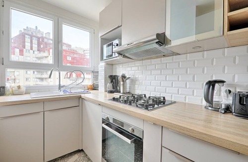 Saint-Maurice Apartment | 57 m² Apartment ∙ 2 bedrooms ∙ 7 guests