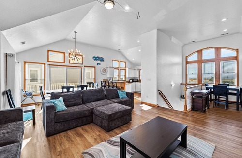 Nags Head House | 5703- The Fritz Carlton, | Oceanfront | Nags Head | Sleeps 14
