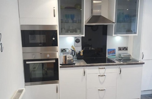 Conwy Apartment | 58, Cadnant Park