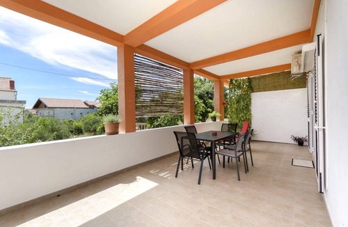 Tribunj Apartment | 58 m² Apartment ∙ 2 bedrooms ∙ 5 guests