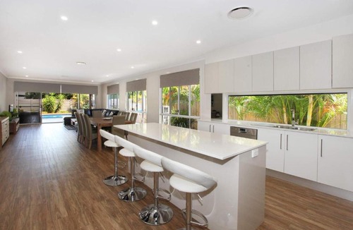Coolum Beach House | 59 Banksia Avenue