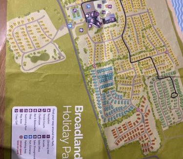 Hopton Resort | 59 Cliff Field