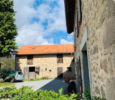 Chatelus-le-Marcheix House | 5Arsouze