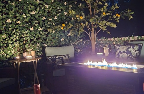 Suwanee House | 5B/3B Furnished w/Firepit, Massage Chair, Tesla EV Charger w/adapter, & Big Deck