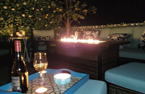 Suwanee House | 5B/3B Furnished w/Firepit, Massage Chair, Tesla EV Charger w/adapter, & Big Deck