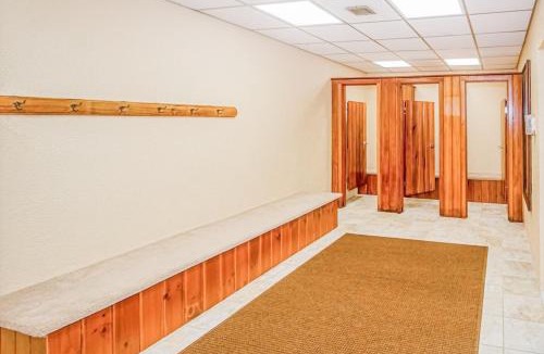 West Dover House | 5B Mountain Village- Unit B