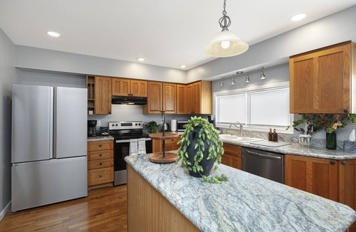 Roseland House | 5bd-3 miles to ND-Theater-Arcade-Firepit