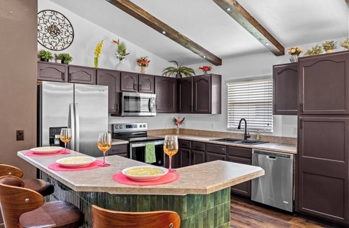 Windsor Palms House | 5bd Poolside Tropical Haven: 10mins - Disney World