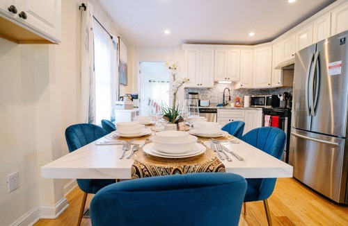 West Falls Church House | 5BR/4BA HomeI Backyard in VA!