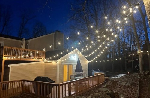 East Stroudsburg House | 5BR/4BA, Pools, Sauna, Fun Double Bunk Bed Room with game room and fire pit!