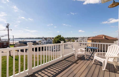 Newport Villa | 5BR/5BA Beachside Newport Home Steps to Beach!
