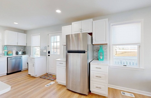 Prime Hook Beach House | 5BR Beachfront Home w/Large Deck, Grill, W & D