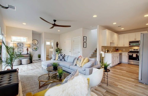 East MLK House | 5BR East Austin Home | Shared Pool & Game Room