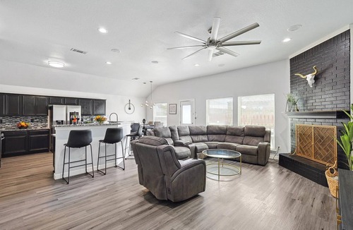 DeSoto Villa | 5BR Getaway in DeSoto with Pool, Hot Tub & Cinema