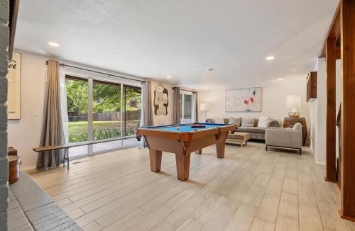 Central Oklahoma City House | 5BR Home 7 mins SNU, Sleeps 14