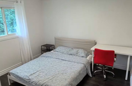 London House | 5BR Home in North London(UWO)