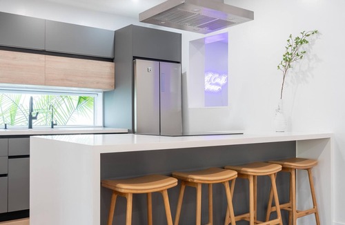 Liberty City House | 5BR HotTub/PoolTable/MiniGolf/7 min to Wynwood