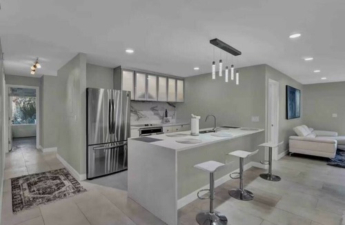 Southwest Orlando Villa | 5BR Lakeview Home w/Pool — 3min to Universal