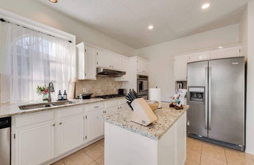 North Richland Hills House | 5BR Luxury Stay Dive into Pool & Theater Fun