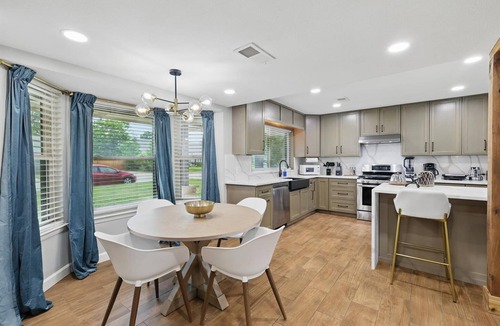 North Richland Hills House | 5BR Near AT&T Stadium | Pool, Golf Sim, EV