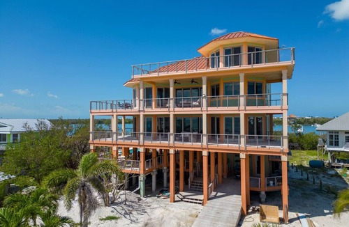 North Captiva House | 5BR North Captiva Estate Sleeps 19 with Pool & Dock