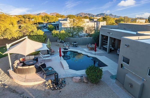North Scottsdale House | 5BR, Pool, Patio, Outdoor TV & In-Pool Hoops