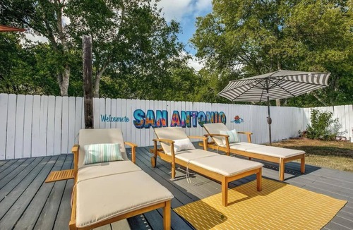 North San Antonio - SAT House | 5BR w/Pool, Hot Tub, Game Room, BBQ – Sleeps 14