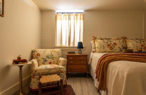 Guthrie House | 5BR2BTH Guthrie- near Lazy E and EdmondOKC
