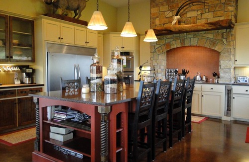 Mullin Cabin | 5F Ranch in Texas, POOL-HOTTUB coming soon. Stay at your own private 800 acres