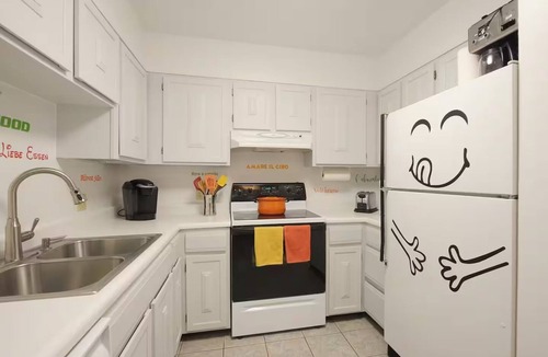 Los Alamos Condo | 5min to LANL. 2BR/2BH condo downtown Los Alamos