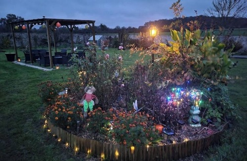 Belhomert-Guehouville House | 5min Town, Nature and Waterside in Perche