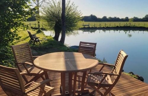 Belhomert-Guehouville House | 5min Town, Nature and Waterside in Perche