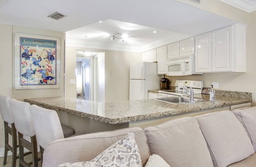 Xanadu Condo | 5min Walk to Jupiter Beach From this Cozy Condo