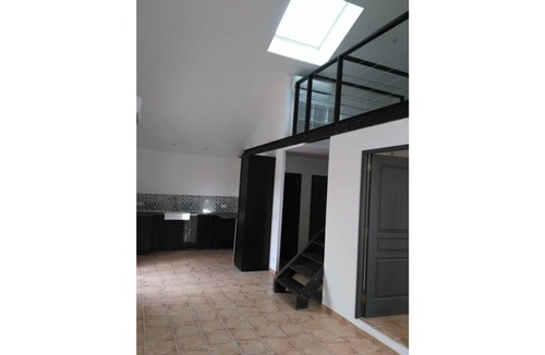 Piolenc Apartment | 5MN antique theater ORANGE