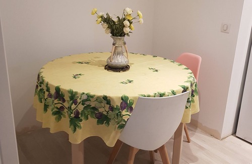 Picpus Apartment | 5mn from Paris Porte de Bercy, and 30mn from Disney. Pets welcome!
