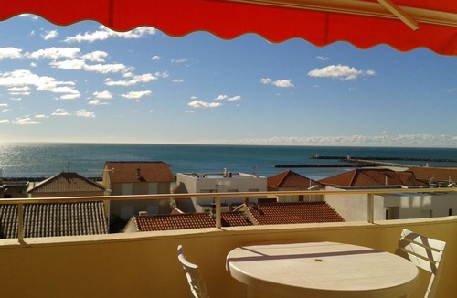 Carnon-Plage Apartment | 5MN WALK FROM THE BEACH, PLEASANT STUDIO WITH SEA VIEW IN CARNON PLAGE