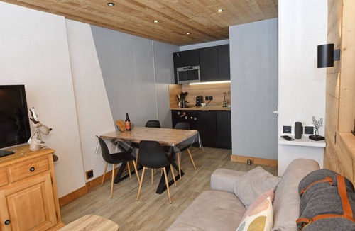 Valmeinier Apartment | 5pers. Running boards Modern Mountain View