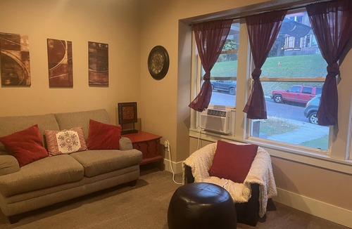 Cliff - Cannon Apartment | 5th Avenue Suites Unit 4