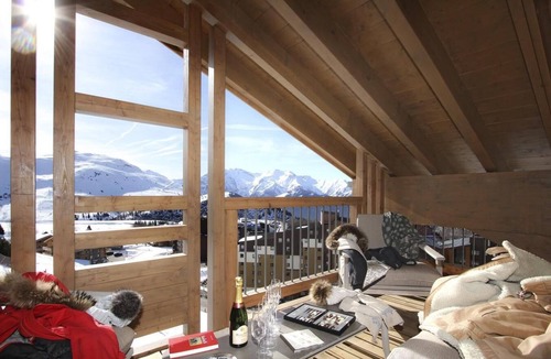 Bergers Apartment | 5th floor, fitness, swimming pool, sauna, hammam, balcony, fireplace or stove, tv, ski locker, 143m²