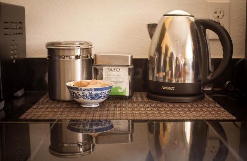 Volcano House | 5th Street Ohana