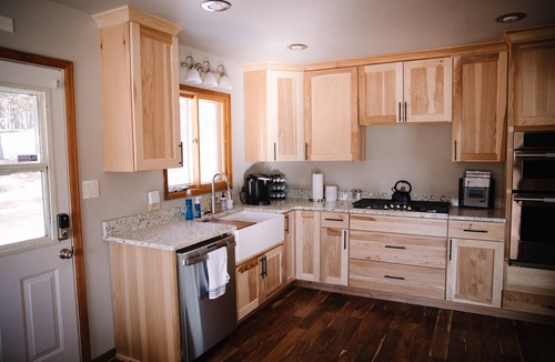 Woodland Park House | 6 acres, Hot tub, Pikes Peak ⛰ View, Sleeps 8