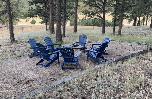 Woodland Park House | 6 acres, Hot tub, Pikes Peak ⛰ View, Sleeps 8