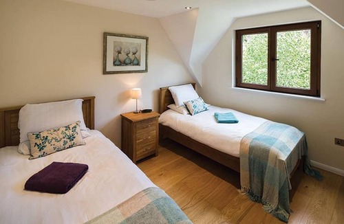 Didcot House | 6 Ashbrook Mews 6 As